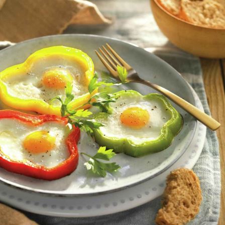 Huevo con pimiento morrón